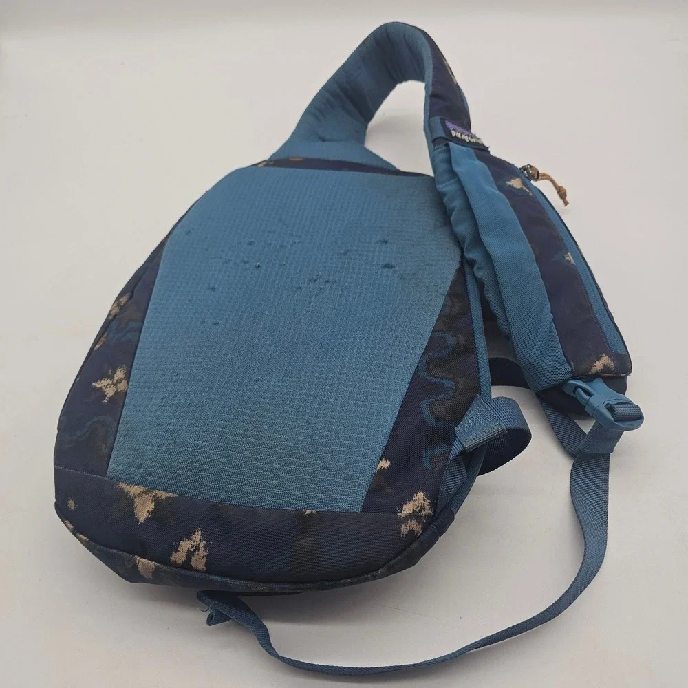 Patagonia Atom Sling Padded Back & Straps Polyester Bag 48262 Blue  8 L